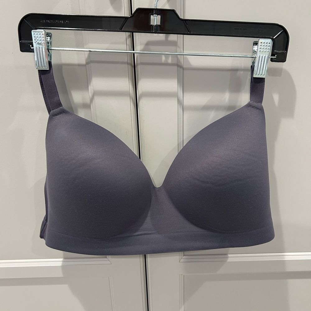 Soma Women's Enbliss wireless 40D grey ink Seamless Bra 79984
